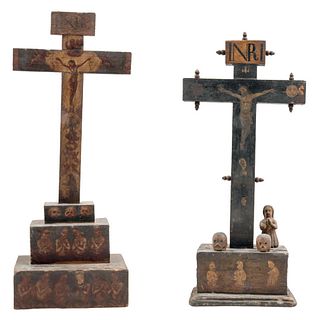 PAIR OF ÁNIMAS CROSS MEXICO, 19TH CENTURY Carved and polychrome wood Conservation details. Cross 1: 27.5 x 11.4" (70 x 29 cm). Cross 2: 23.2 x 11.2" (