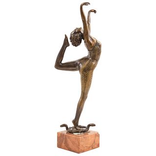 DANCER FRANCE, EARLY 20TH CENTURY Art Deco Style Cast bronze with pink marble base 16.1" (41 cm) tall