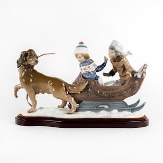 Sleigh Ride 1005037 - Lladro Porcelain Figure with Base