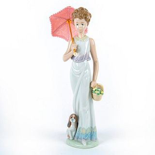 Garden Classic 1007617 - Lladro Porcelain Figure