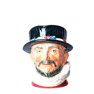 Beefeater D6206 GR - Large - Royal Doulton Character Jug
