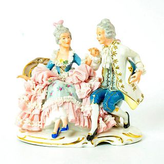Sandizell Dresden Figurine Group, Courting Couple