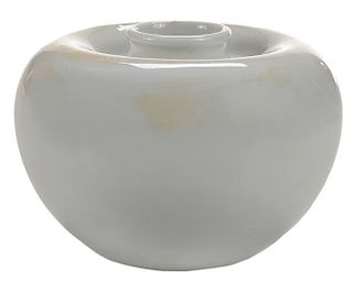 Clair de Lune Apple-Form Porcelain