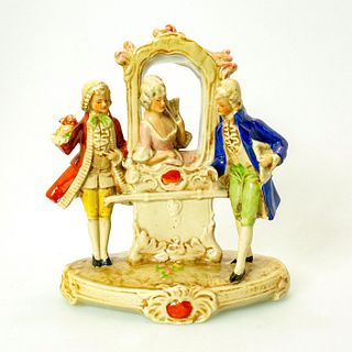 German Porcelain Figurine, Noblemen And Noblewoman