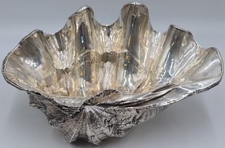 SILVERPLATE. Large Clam Shell Form Bowl.