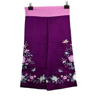 A PURPLE EMBROIDERED FLORAL SKIRT