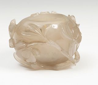 Small bowl or glass. China, 19th century
Gray agate