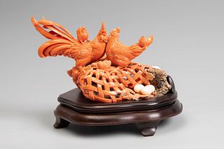 Sculptural group with hen and rooster. China, 20th century.
In coral. Eggs in stone.