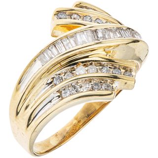 RING WITH DIAMONDS IN 10K YELLOW GOLD 8x8 and trapezoid baguette cut diamonds ~0.45 ct. Weight: 4.5 g. Size: 9
