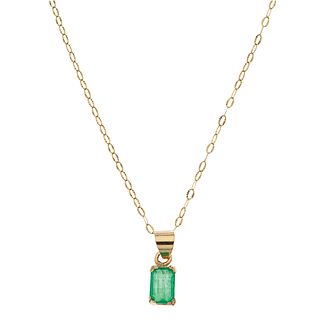 CHOKER AND PENDANT WITH EMERALD IN 14K YELLOW GOLD Octagonal cut emerald ~1.80 ct