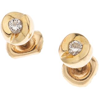 PAIR OF STUD EARRINGS WITH DIAMONDS IN 14K YELLOW GOLD Brilliant cut diamonds ~0.12 ct. Weight: 1.8 g