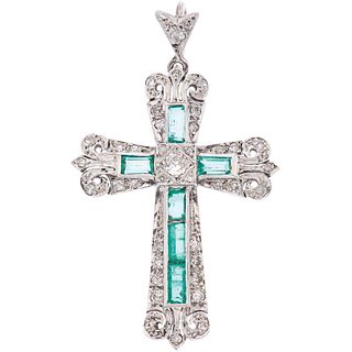 CROSS WITH EMERALDS AND DIAMONDS IN PALLADIUM SILVER Rectangular cut emeralds ~1.20 ct, Brilliant and 8x8 cut diamonds ~0.59 ct