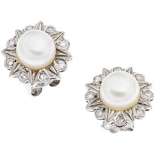 PAIR OF STUD EARRINGS WITH CULTURED PEARLS AND DIAMONDS IN PALLADIUM SILVER White pearls, 8x8 cut diamonds ~0.16 ct