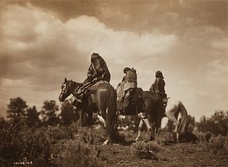 Edward Curtis, Navaho Women, 1906