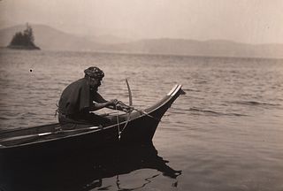 Edward Curtis, A Sea-Otter Hunter, 1915