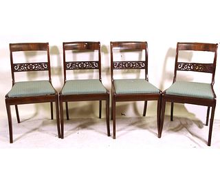 SET OF FOUR ANTIQUE MAHOGANY SIDE CHAIRS