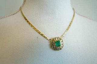 18k Emerald Diamond Pendant