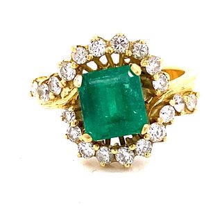 Vintage 18k Emerald & Diamond Cocktail Ring