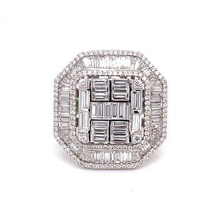 18k Baguette Diamond Ring