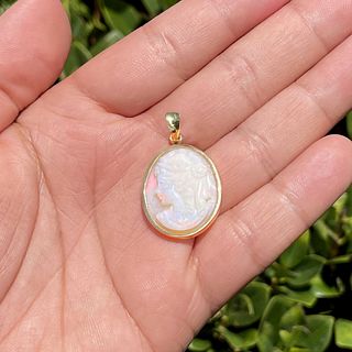 Opal and 14K Pendant