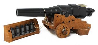 A model of an 1860 breech-loading Armstrong RBL 7in naval gun,