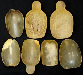 Antique Shell Scoops