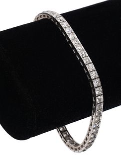 Art Deco 7.50 Ct. Diamond & Platinum Tennis Bracelet