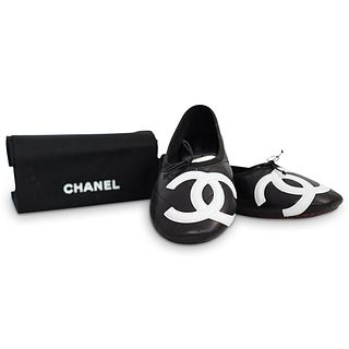 Chanel Noir Swan Lambskin Ballerina Flats