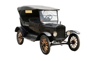 1924 FORD MODEL T TOURING CAR