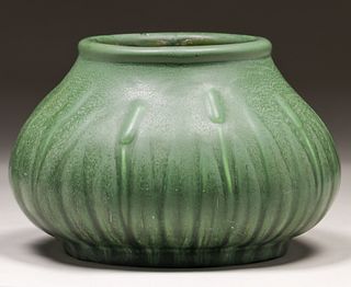 Hampshire Pottery Matte Green Cattail Vase c1910