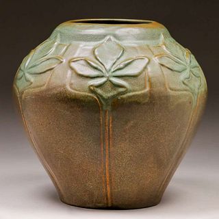 Large Van Briggle Bulbous Vase 1910