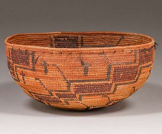 Native American Basket - Yokuts Tribe c1910s