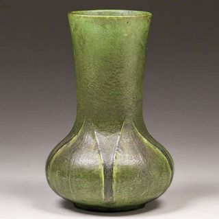 Grueby Pottery Ruth Erickson Matte Green Vase c1905