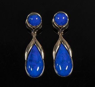 PR OF GOLD AND LAPIS EARRINGS