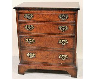 VINTAGE FOUR DRAWER CHEST OF DRAWERS