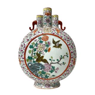 Hundred peach Chinese vase