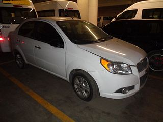 Automóvil Chevrolet Aveo 2014