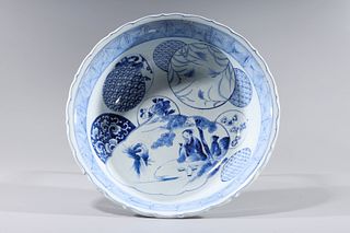 Chinese Export Porcelain Blue and White Bowl