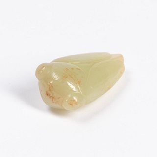 CHINESE CARVED JADE CICADA FORM PENDANT