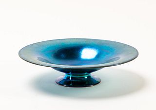 CARDER STEUBEN AURENE BLUE FOOTED GLASS BOWL