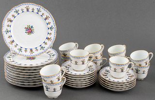 Bernardaud Chateaubriand Porcelain Service, 34