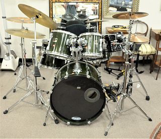 Yamaha Stage Custom Drum Set, having Sabian cymbals.