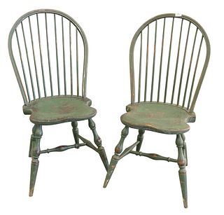 Set of Five Custom Windsor Style Side Chairs, in green paint, height 39 inches, seat height 17 1/4 inches.