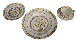 Copeland Spode "Buttercup" Dinner Service for 16, to include 16 dinner plates; 8 salad plates; 20 dessert plates; 20 saucers; 16 teacups; 3 serving pl