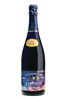 A bottle F. Janisson Cuveè "Bleu" 2000 ".
Maison de Champagne Janisson.
Category: Champagne. Ludes, Marne (France).