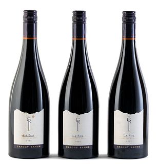 Three Le Sol Gimblett Gravels bottles, vintage 2005.
Craggy Range Vineyards.
Category: Syrah red wine. Havelock North, Hawke's Bay (New Zealand).