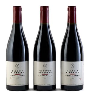 Three Clayvin Vineyard Marlborough bottles, 2004 vintage.
Fromm Winery.
Category: Pinot Noir red wine. Blenheim (New Zealand).