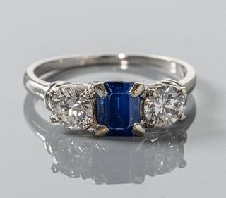 14kt White Gold Diamond & Sapphire Ring