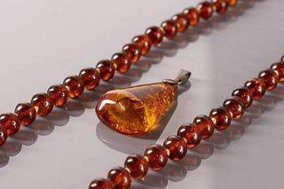 Graduated Amber Beads Necklace & Amber Pendant