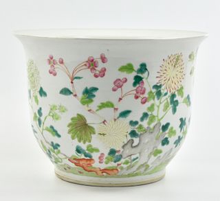 Chinese Famille Rose Floral Planter, 19-20th C.